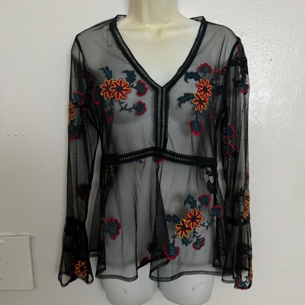 Vov womens blouse see through mesh Vneck Long Sleeve sz medium Black‎ color